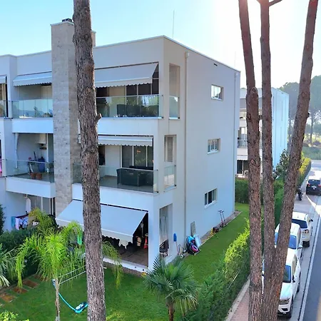 Apartment Modern With Kitchen *