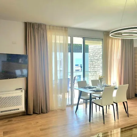 Apartment Modern With Kitchen Plazhi San Pietro