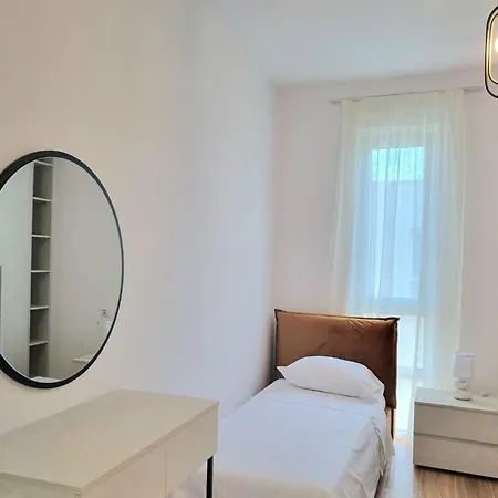 Modern With Kitchen Apartment Plazhi San Pietro