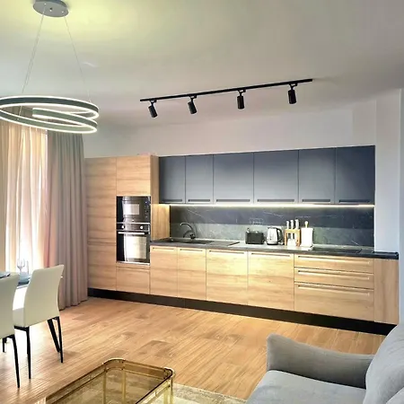 Modern With Kitchen Apartment Plazhi San Pietro